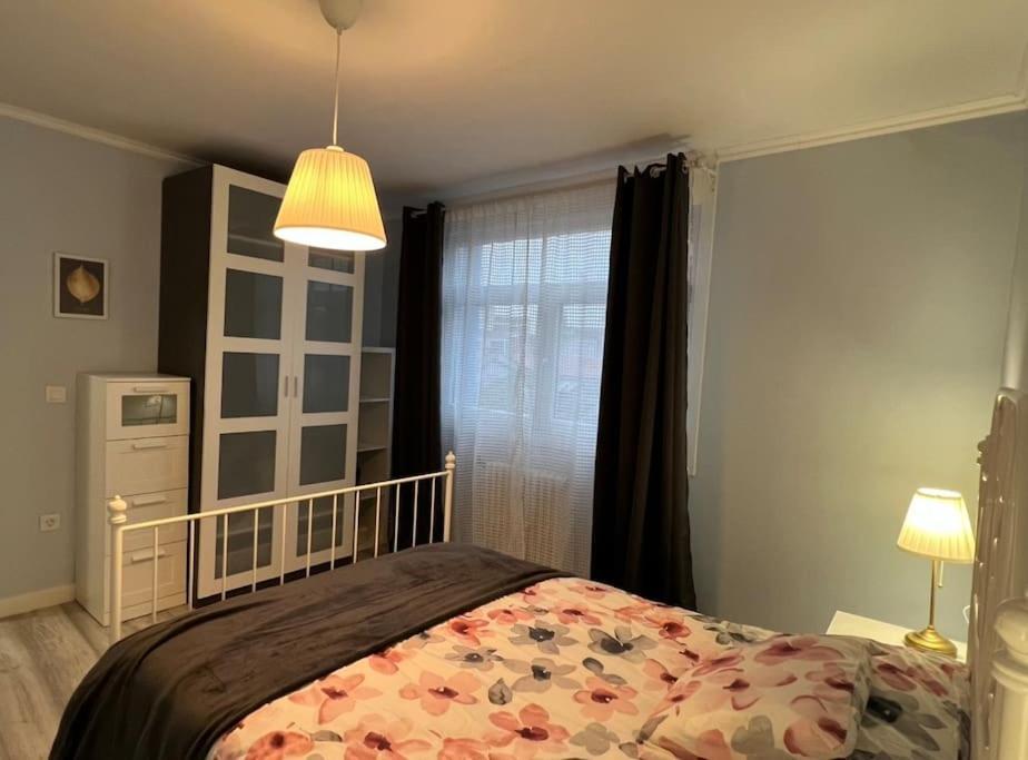 Apartamento Turistico Plaza III Монфорте-де-Лемос Экстерьер фото
