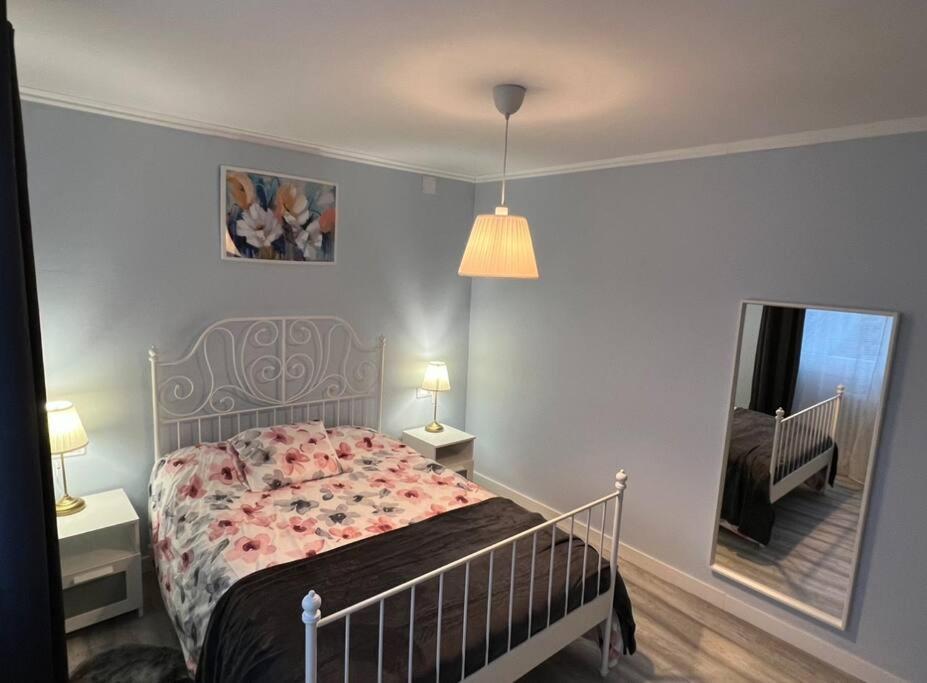 Apartamento Turistico Plaza III Монфорте-де-Лемос Экстерьер фото