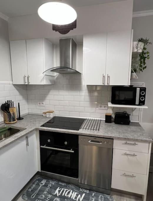 Apartamento Turistico Plaza III Монфорте-де-Лемос Экстерьер фото